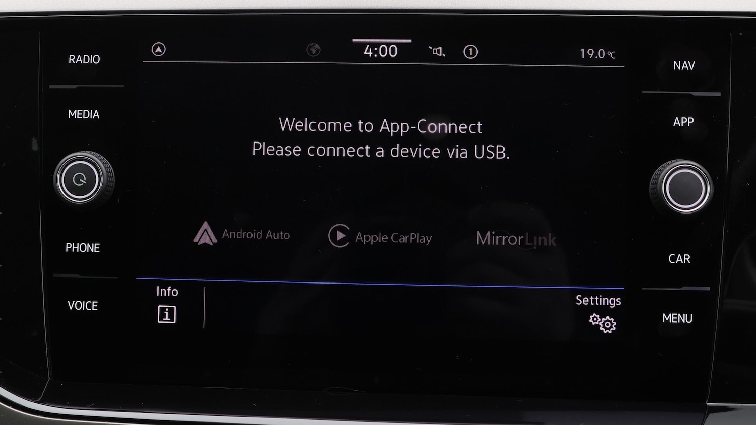 Used Volkswagen Polo 2020 for sale - 77610320: Photo 22