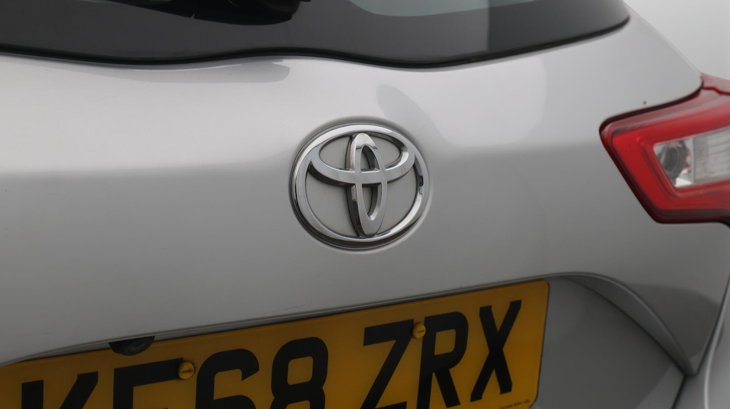 Used Toyota Yaris 2019 for sale - 76700983: Photo 22