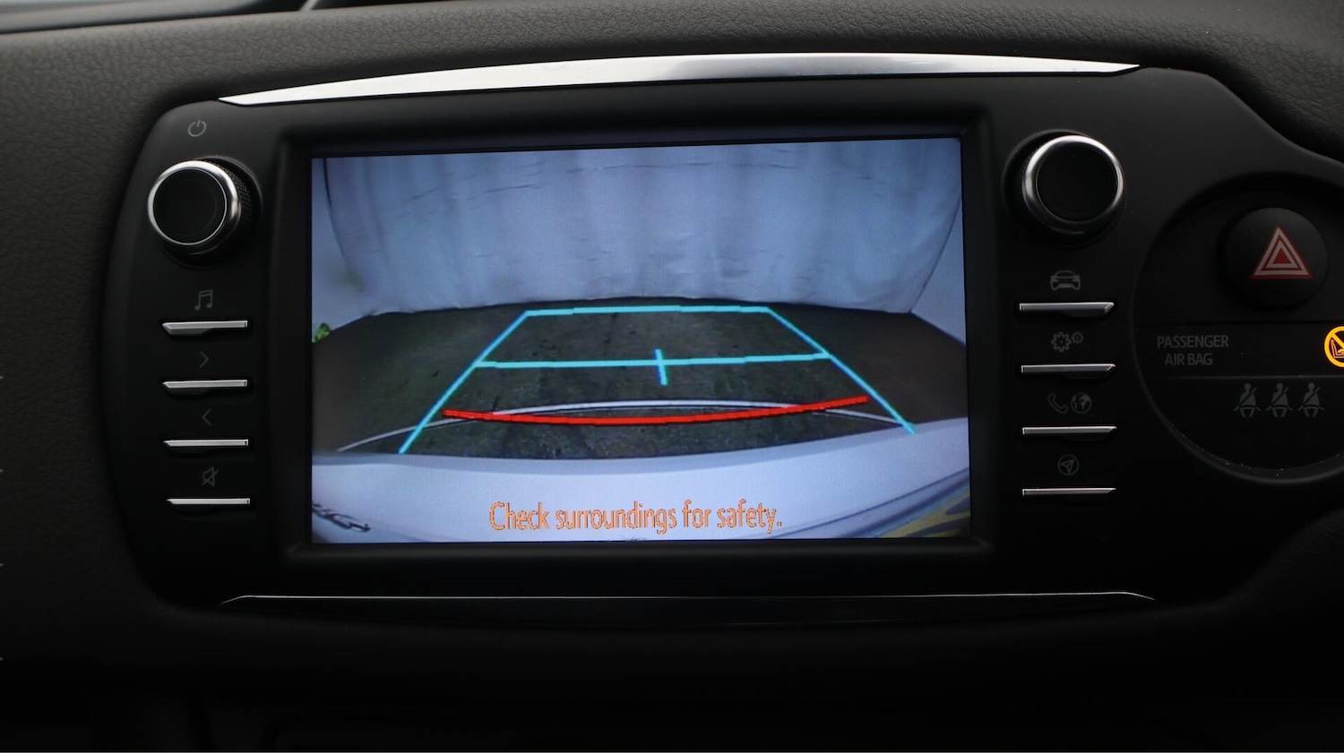 Used Toyota Yaris 2019 for sale - 76700983: Photo 25