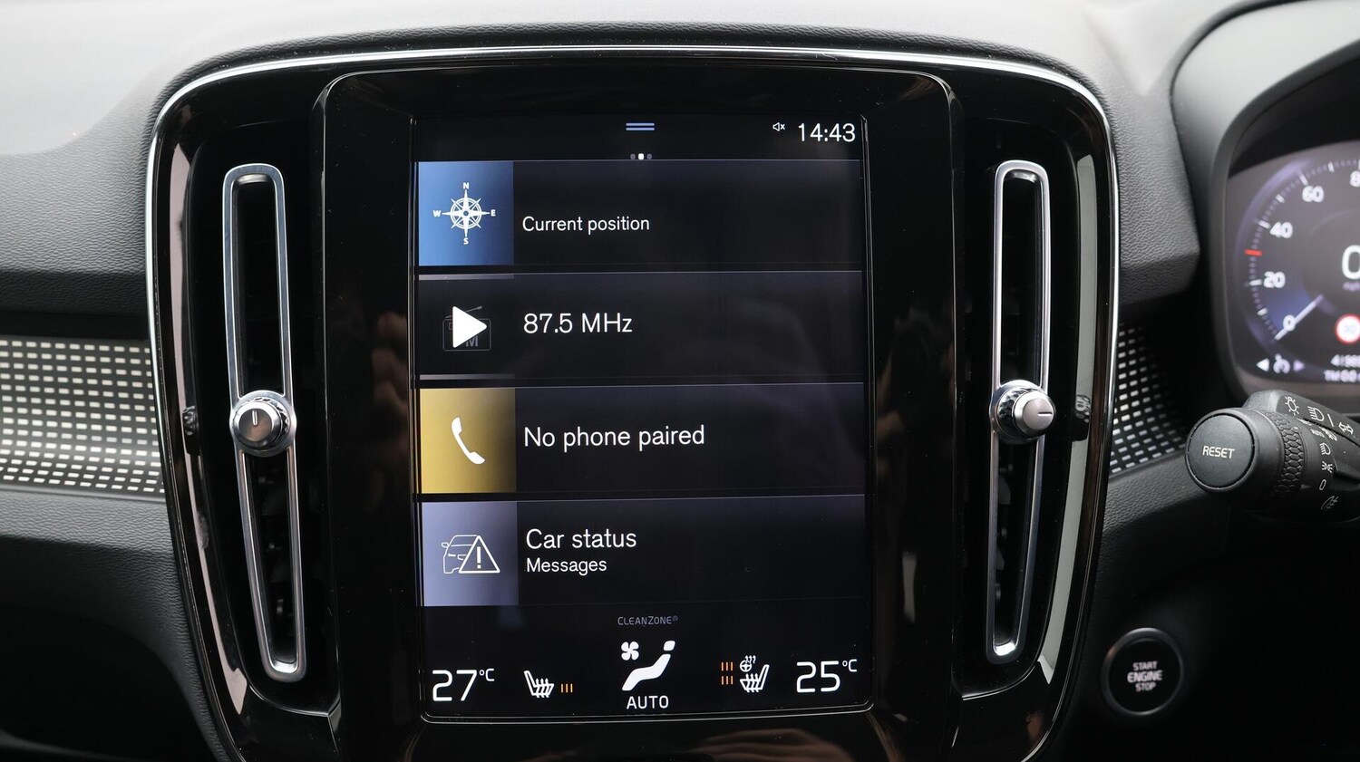 Used Volvo XC40 2021 for sale - 76538016: Photo 12