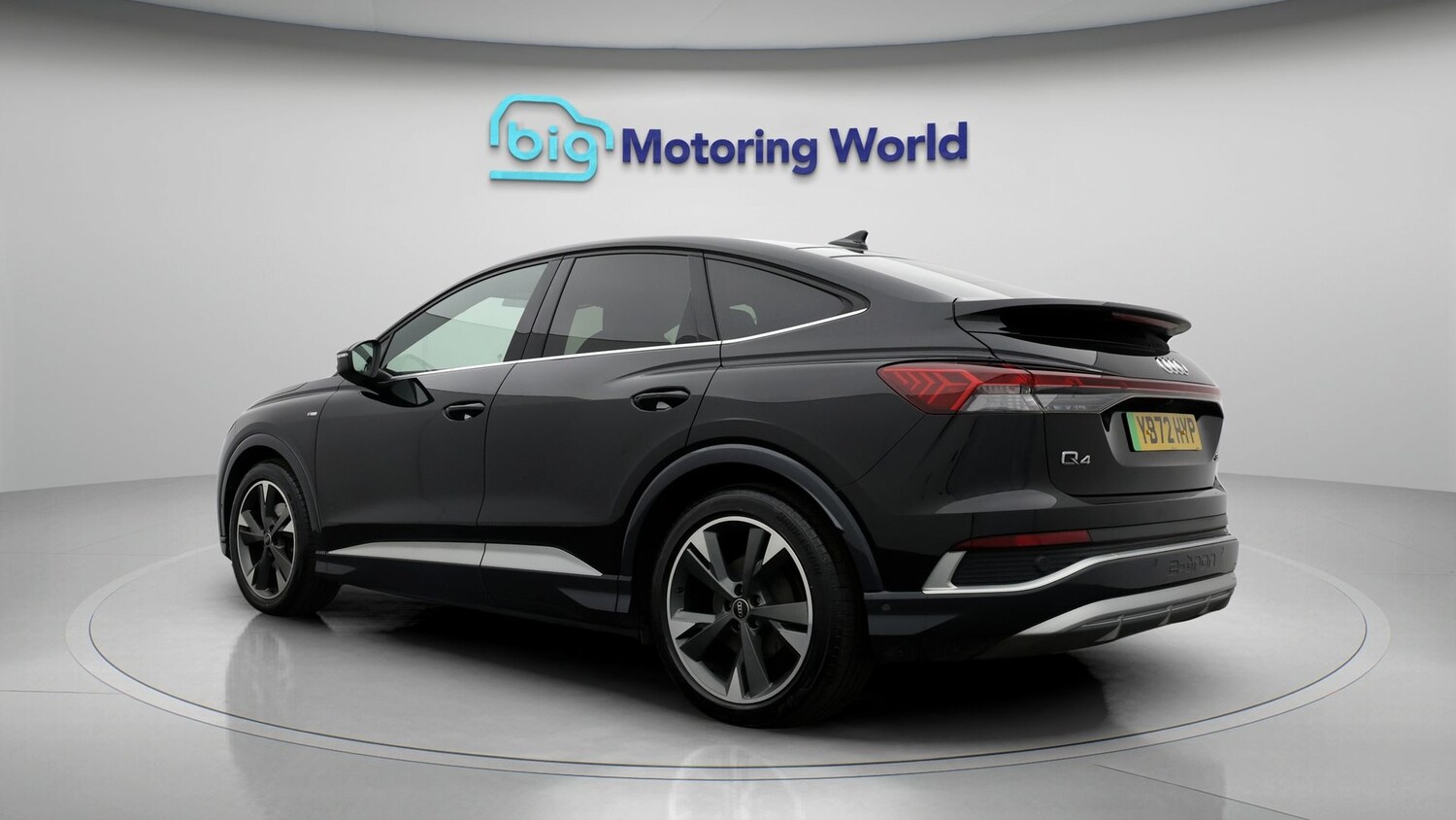 Used Audi Q4 e-tron 2023 for sale - 77877237: Photo 5