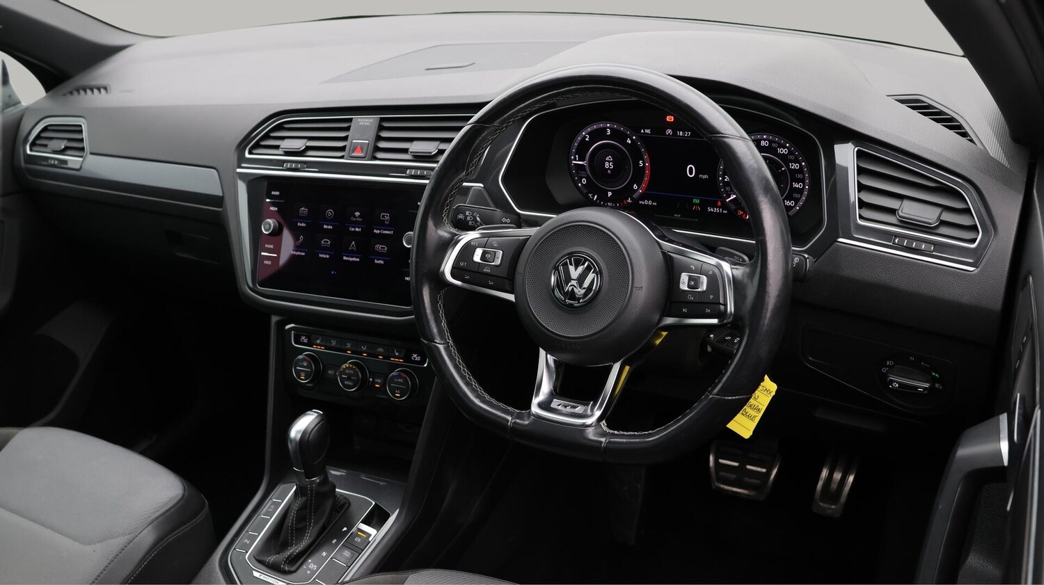 Used Volkswagen Tiguan for sale - 76727465: Photo 10