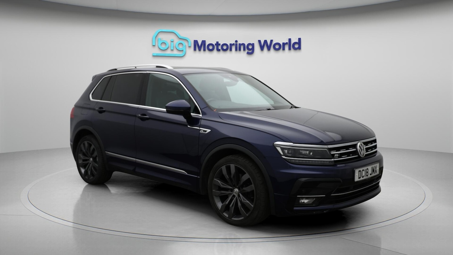 Used Volkswagen Tiguan for sale - 76727465: Photo 2
