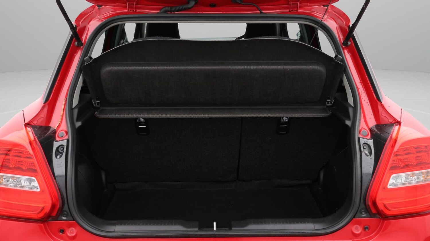 Used Suzuki Swift 2023 for sale - 75928502: Photo 27