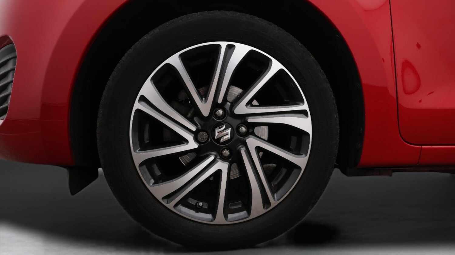 Used Suzuki Swift 2023 for sale - 75928502: Photo 29