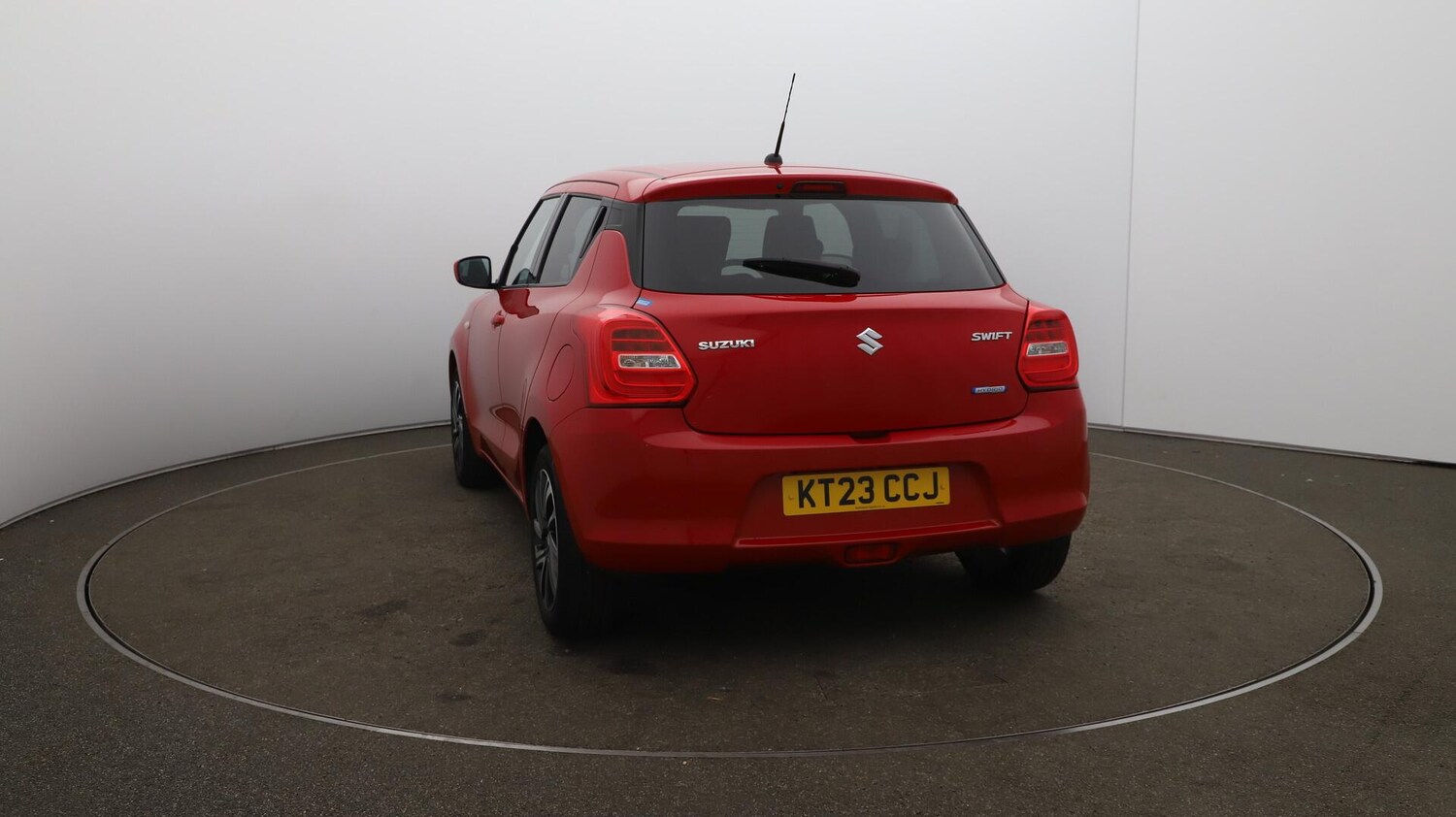 Used Suzuki Swift 2023 for sale - 75928502: Photo 61