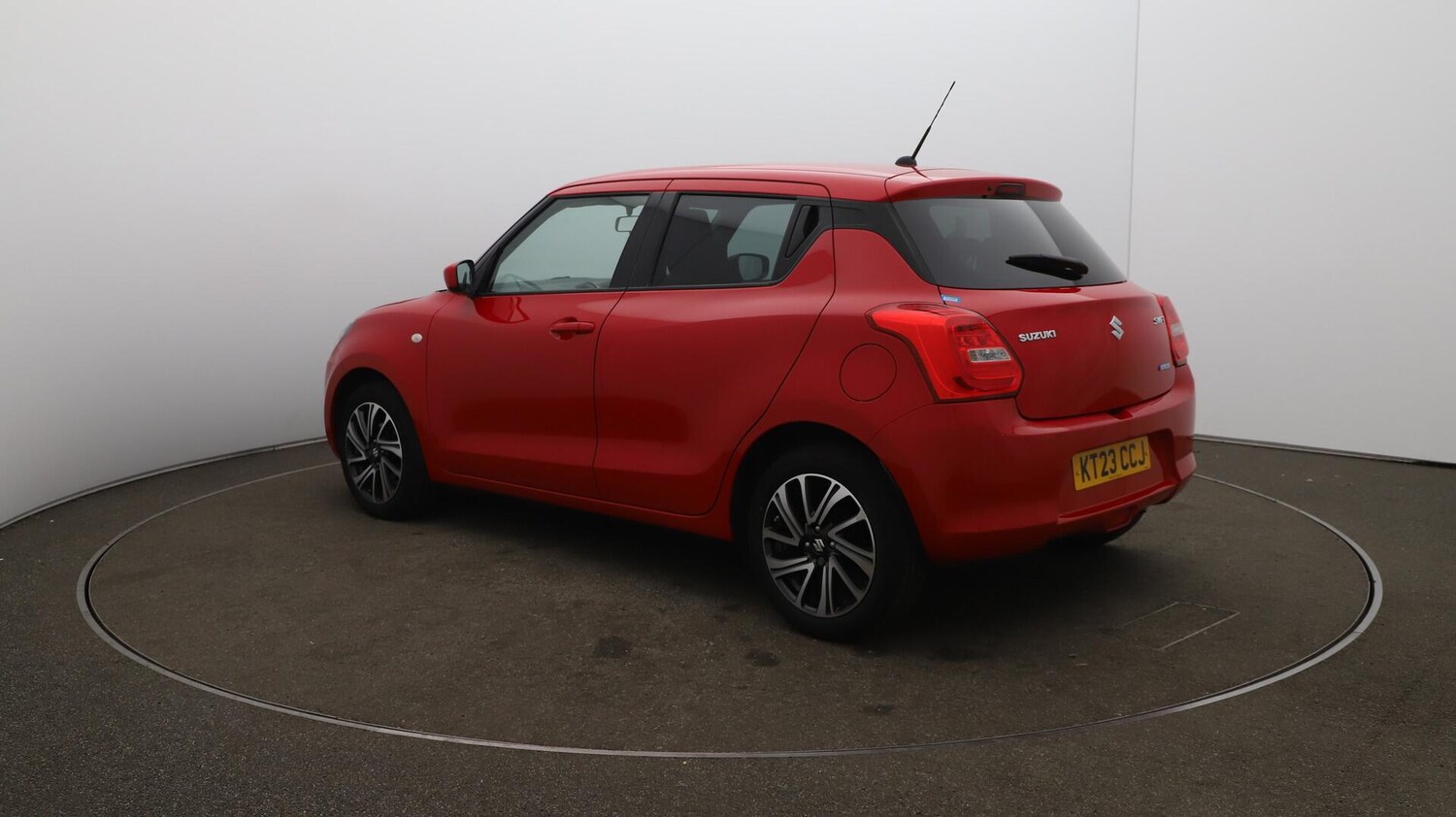 Used Suzuki Swift 2023 for sale - 75928502: Photo 65