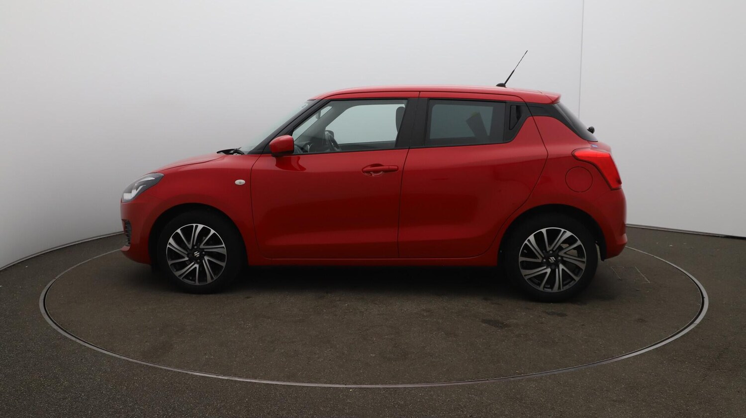 Used Suzuki Swift 2023 for sale - 75928502: Photo 66