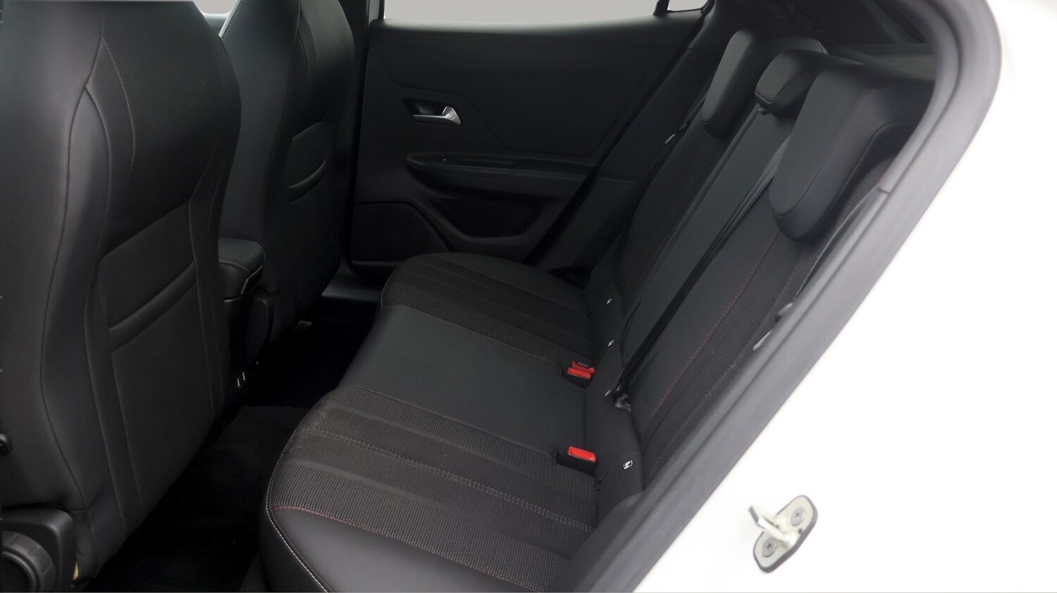 Used Vauxhall Mokka Electric for sale - 77675875: Photo 16