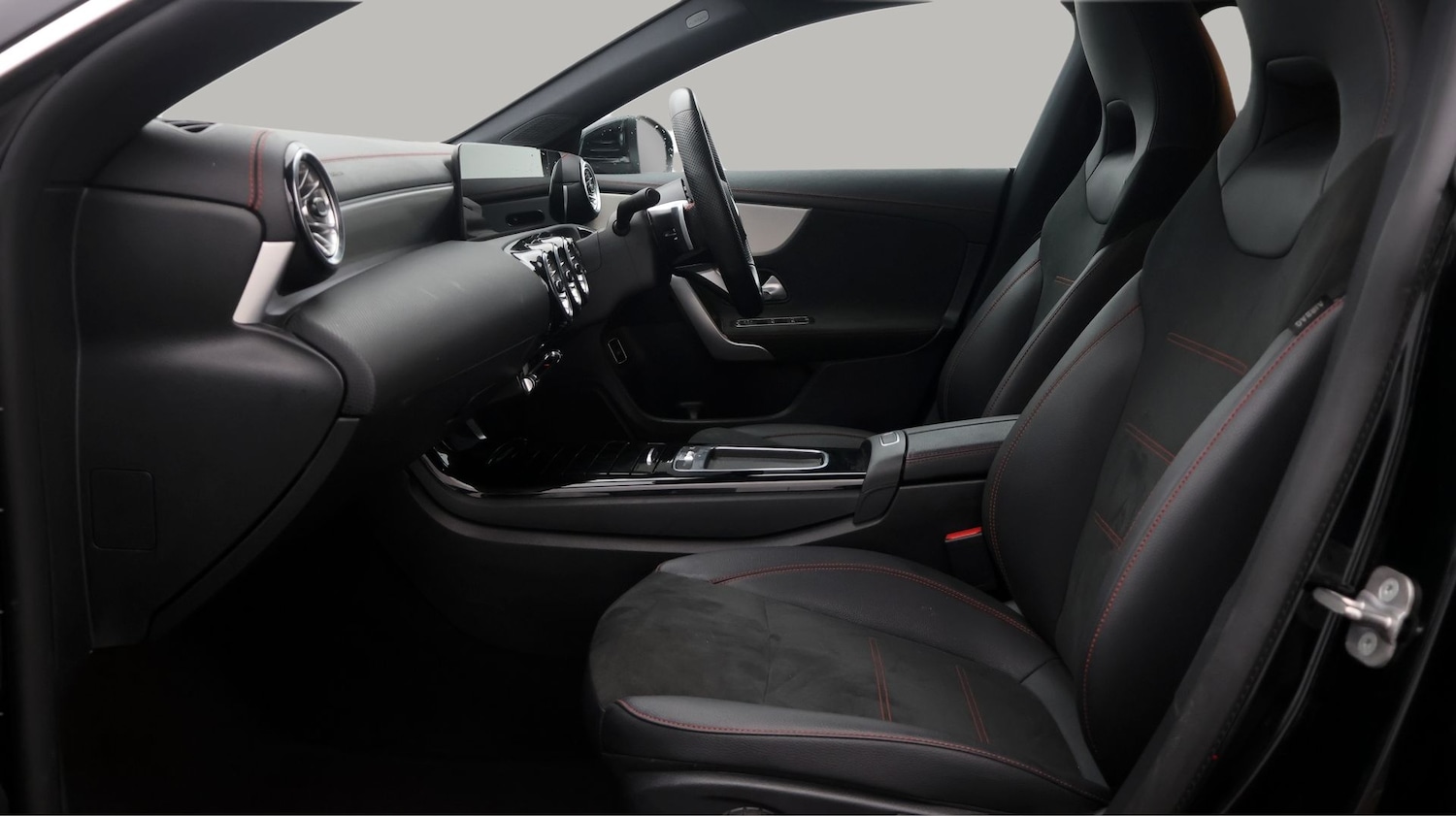 Used Mercedes-Benz CLA for sale - 77207628: Photo 14