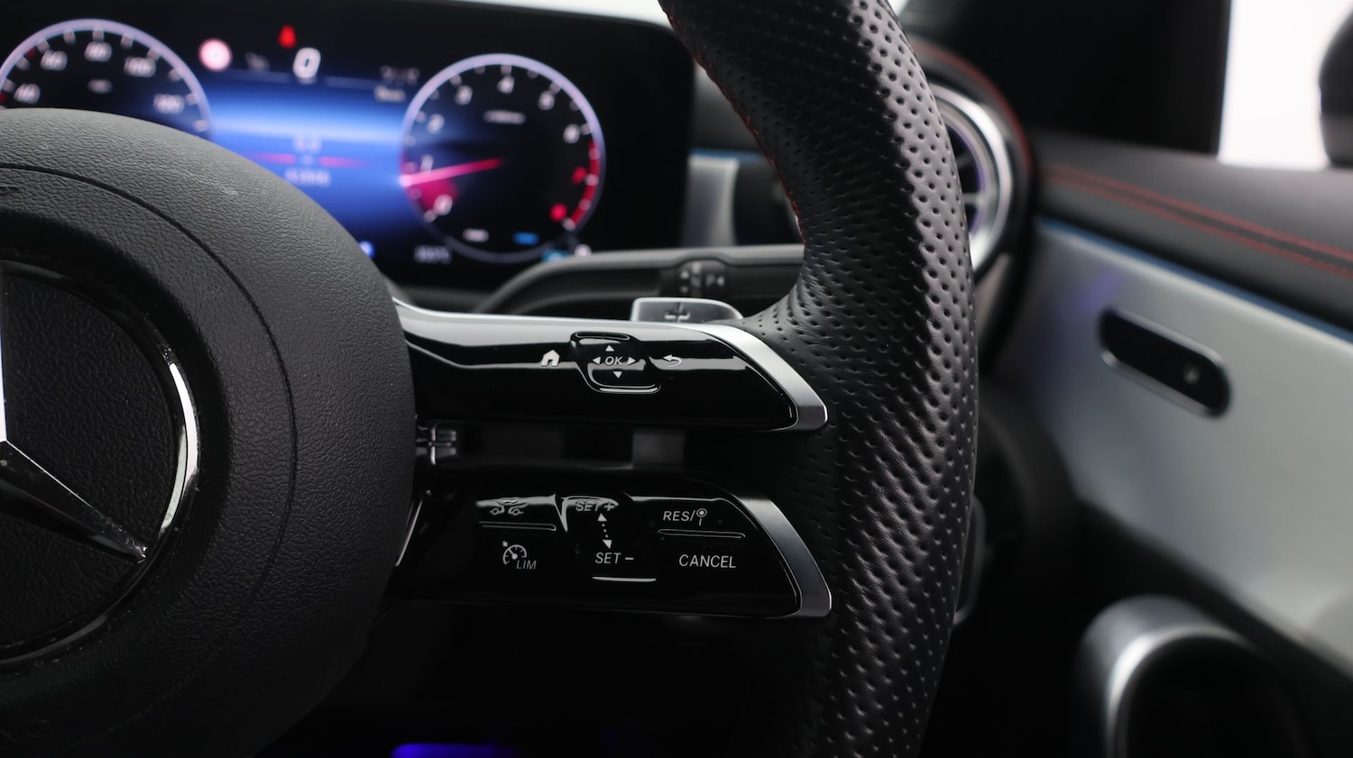 Used Mercedes-Benz CLA for sale - 77207628: Photo 25