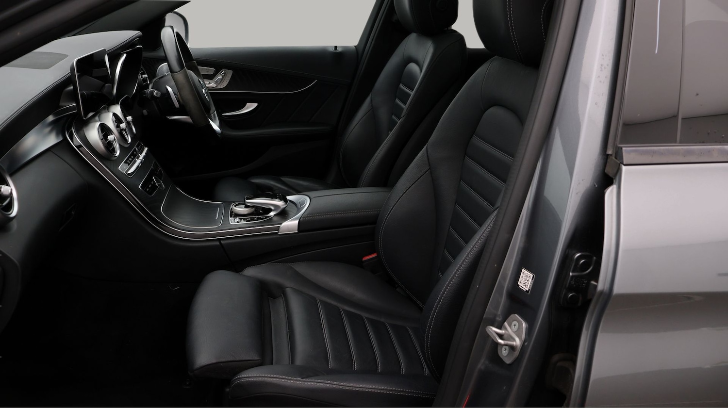 Used Mercedes-Benz C Class 2021 for sale - 77953777: Photo 14