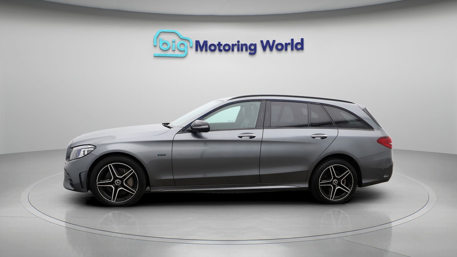 Used Mercedes-Benz C Class 2021 for sale - 77953777: Photo 4