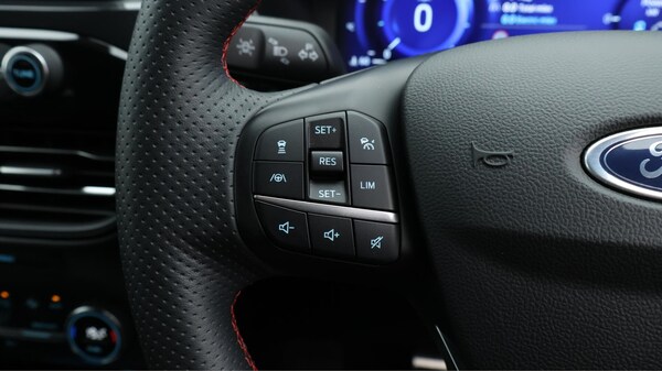 Used Ford Kuga 2021 for sale - 76238698: Photo 26