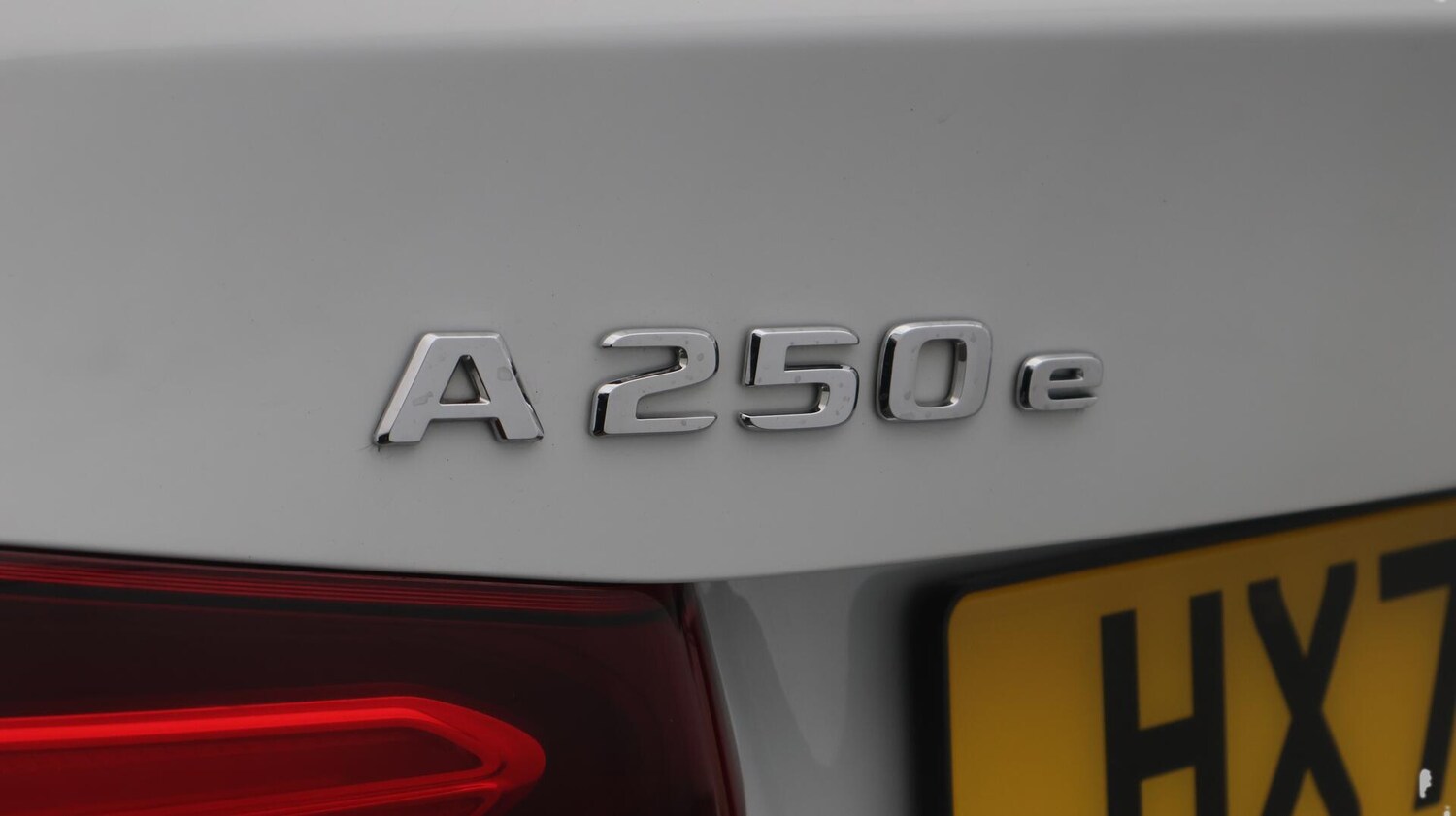 Used Mercedes-Benz A-Class 2021 for sale - 76633945: Photo 23