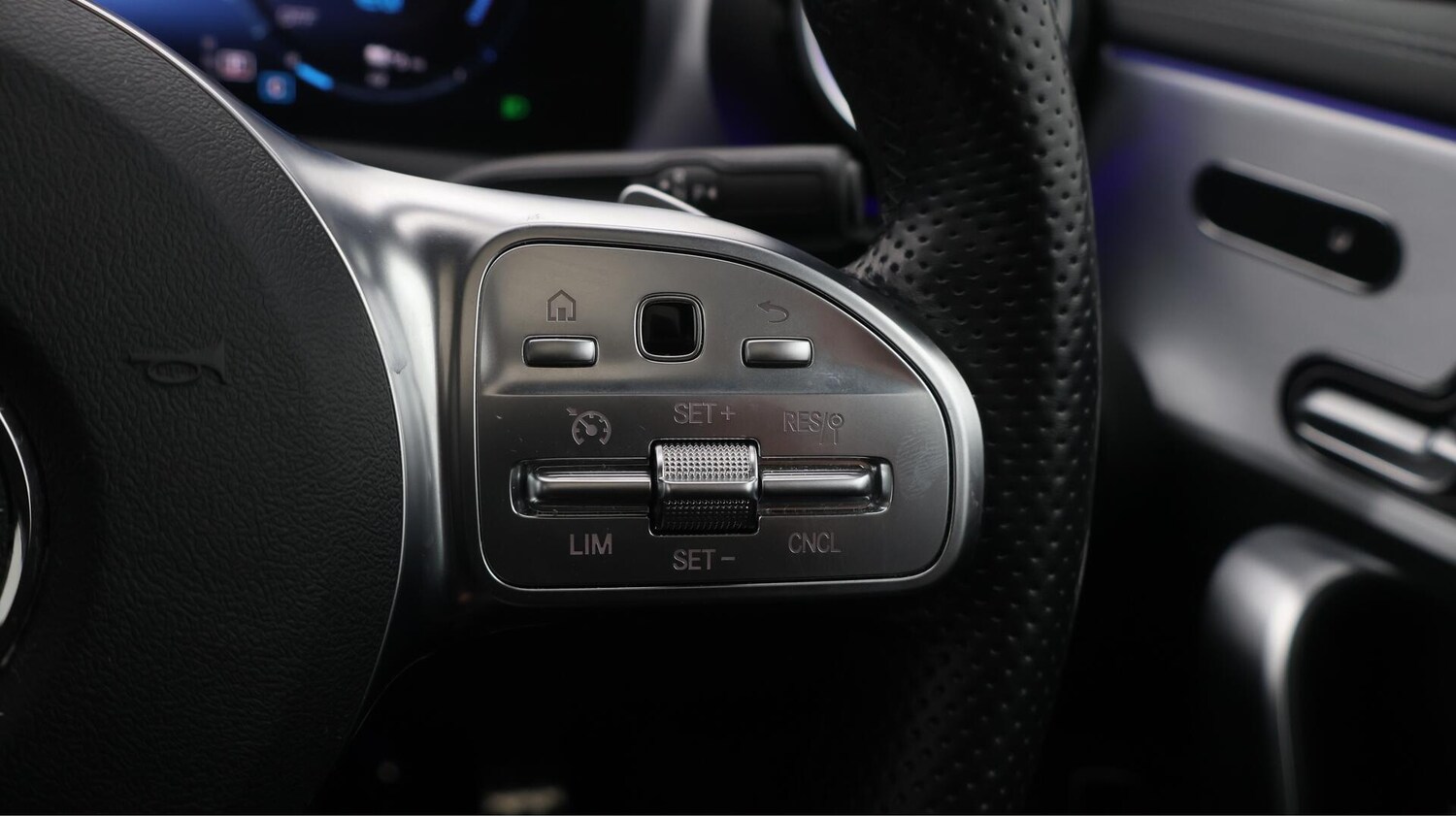 Used Mercedes-Benz A-Class 2021 for sale - 76633945: Photo 27