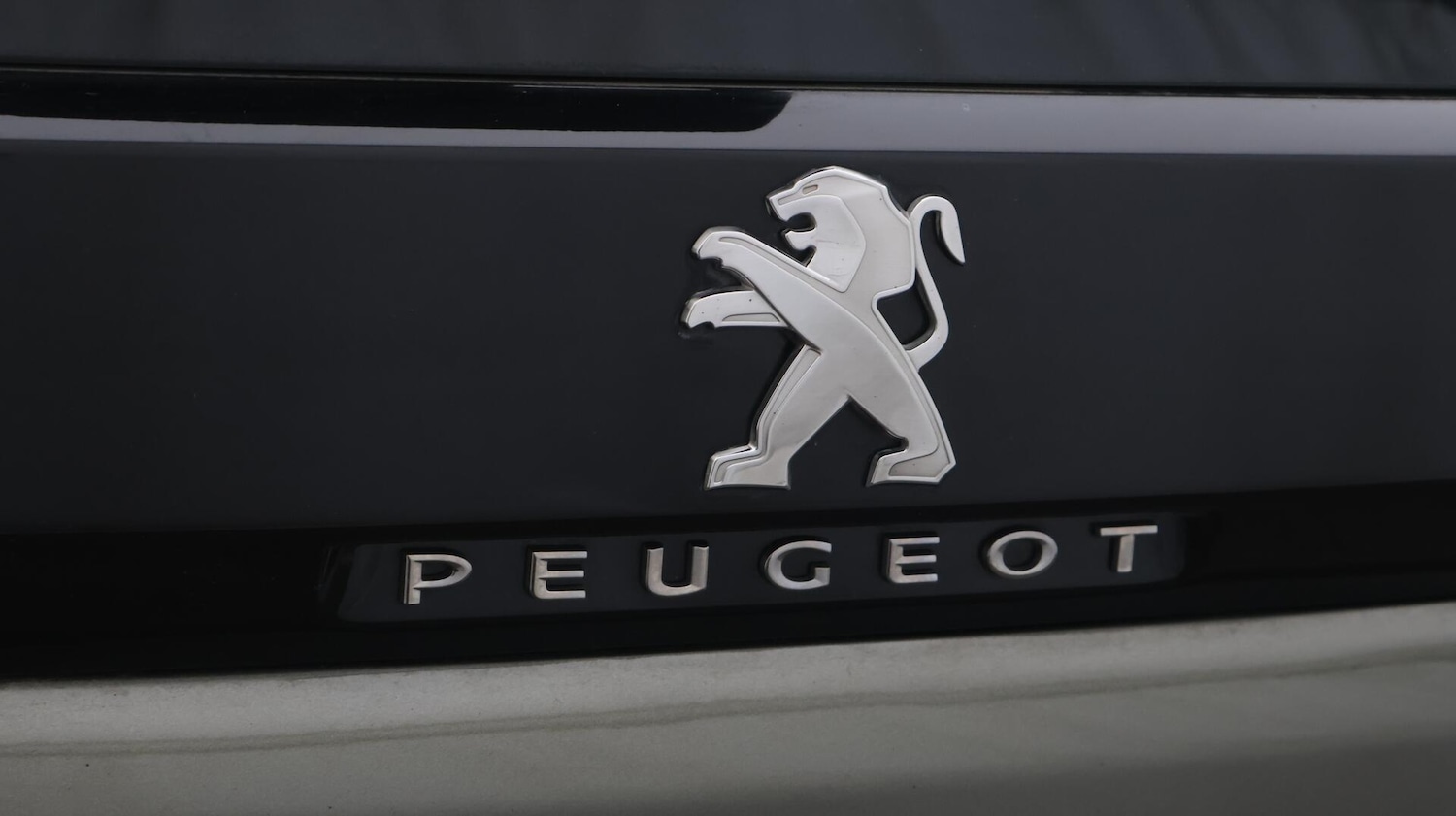Used Peugeot 5008 2020 for sale - 76620448: Photo 24