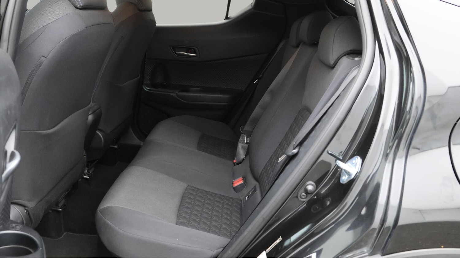 Used Toyota C-HR 2021 for sale - 76137706: Photo 17