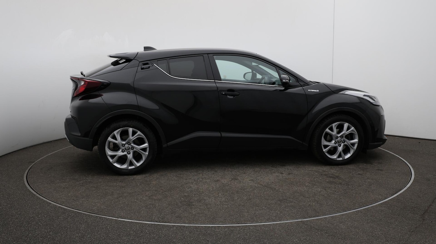 Used Toyota C-HR 2021 for sale - 76137706: Photo 51
