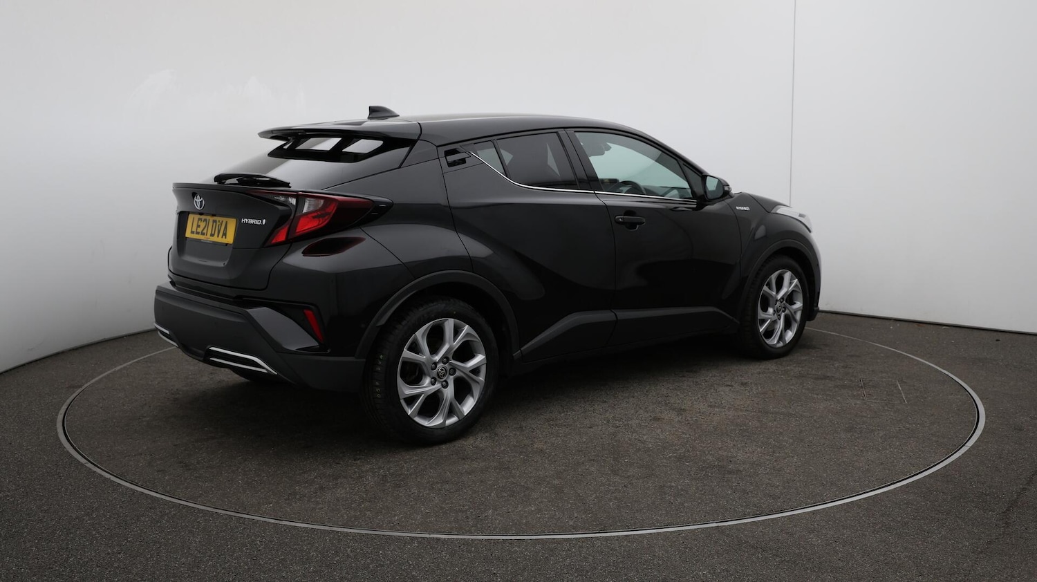 Used Toyota C-HR 2021 for sale - 76137706: Photo 54