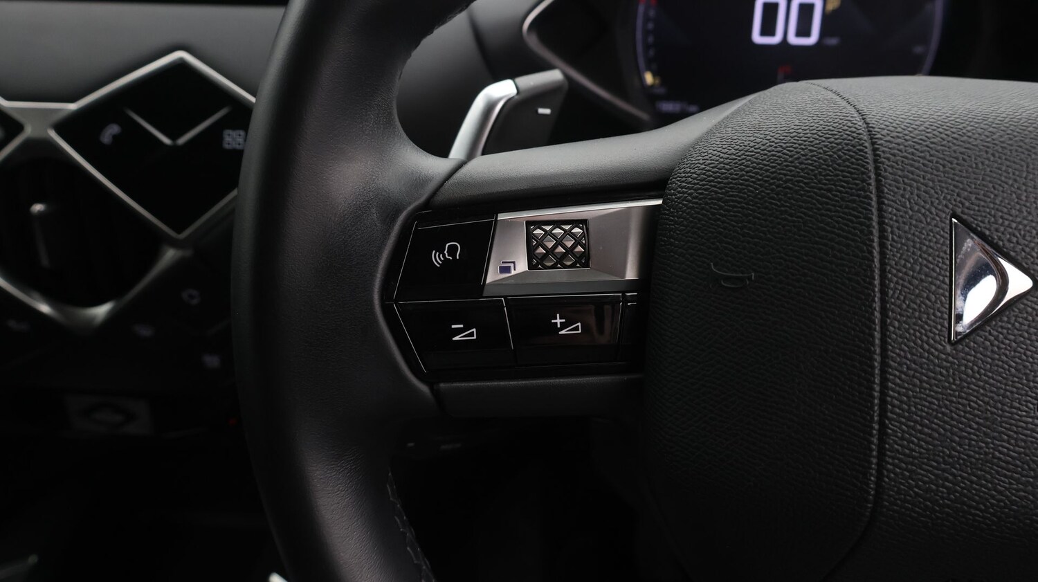 Used DS Automobiles DS 3 Crossback for sale - 77220946: Photo 25