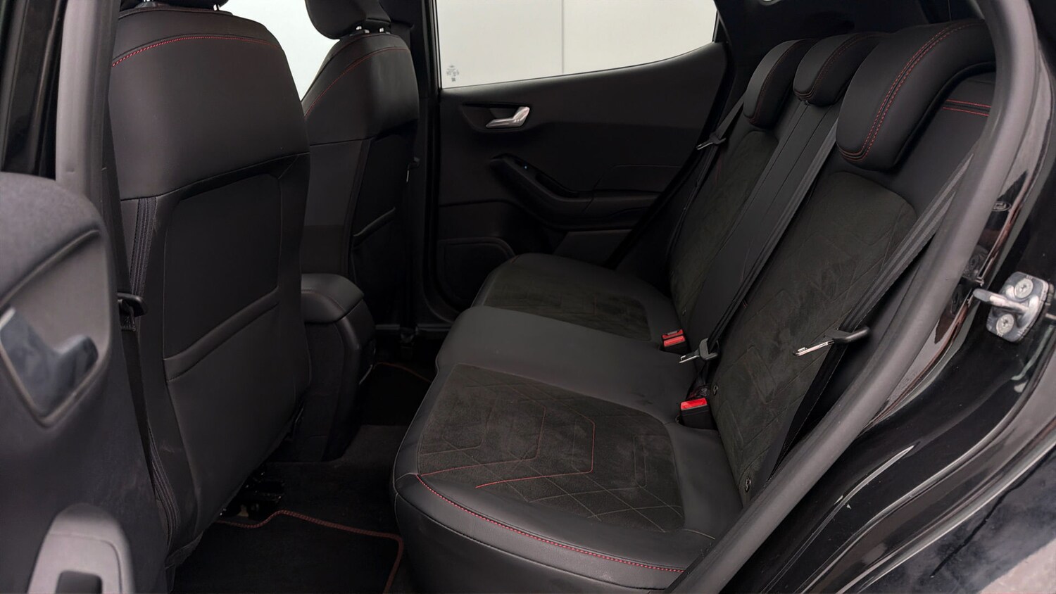 Used Ford Fiesta for sale - 78112330: Photo 15