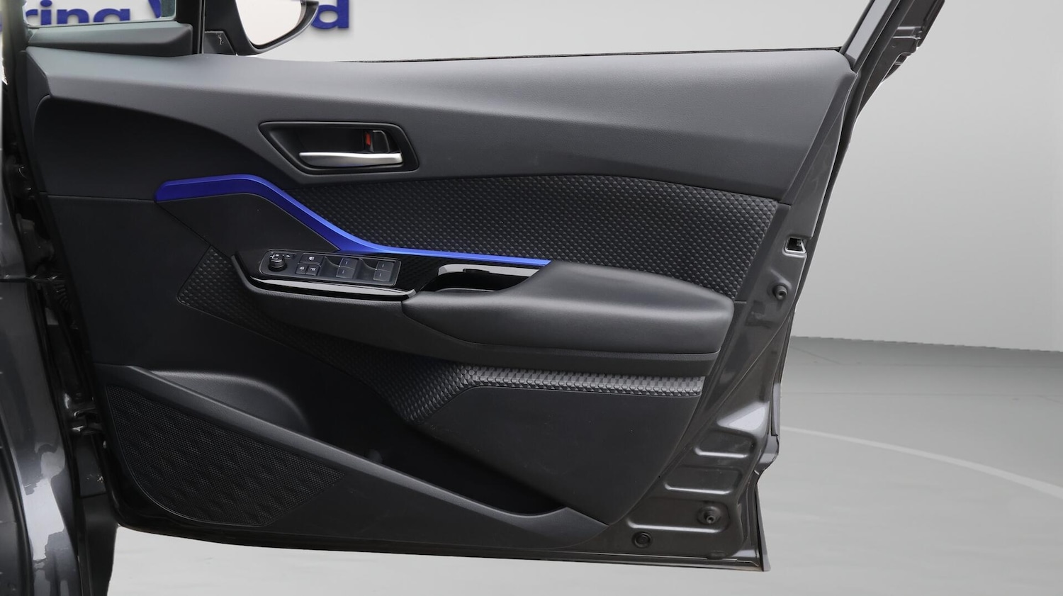 Used Toyota C-HR 2020 for sale - 76657081: Photo 16