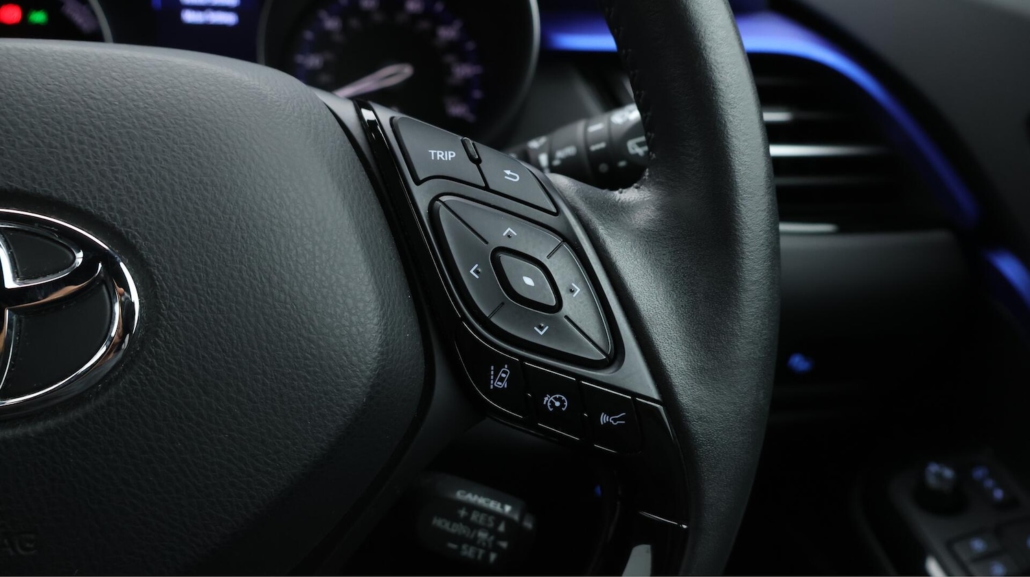 Used Toyota C-HR 2020 for sale - 76657081: Photo 25