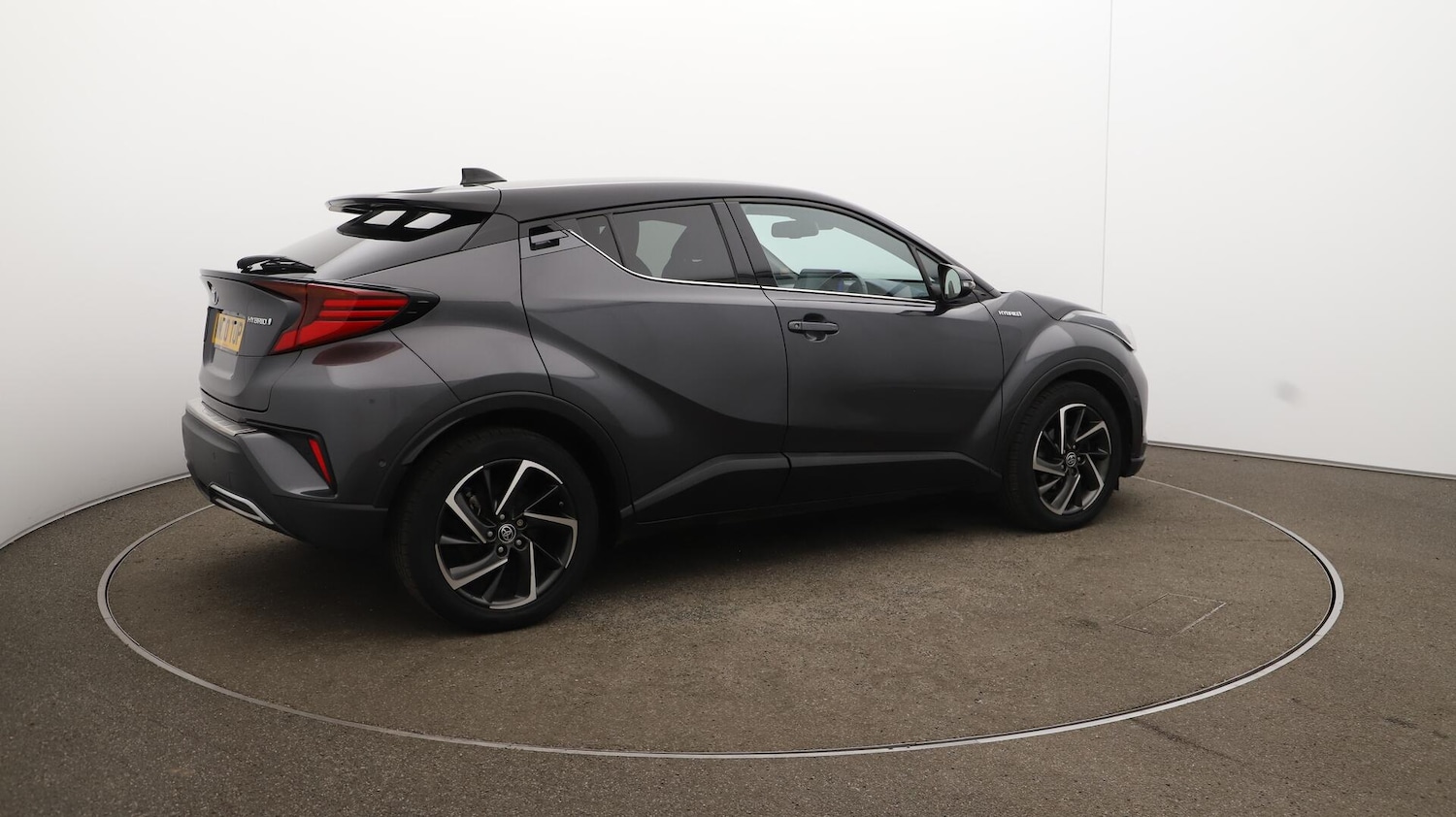 Used Toyota C-HR 2020 for sale - 76657081: Photo 53