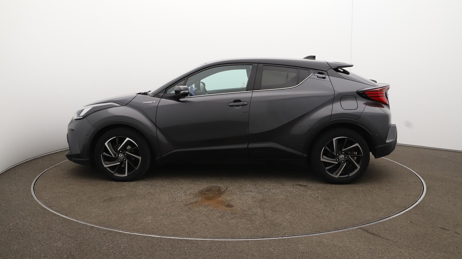 Used Toyota C-HR 2020 for sale - 76657081: Photo 65