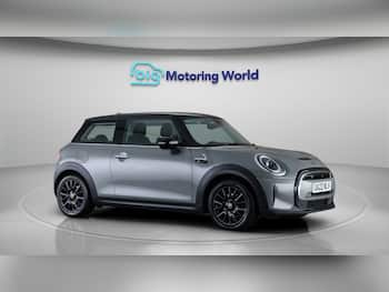 Used MINI Hatch 2022 for sale - 79687012: Photo