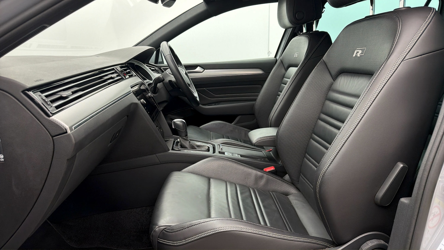 Used Volkswagen Passat 2023 for sale - 78025218: Photo 13