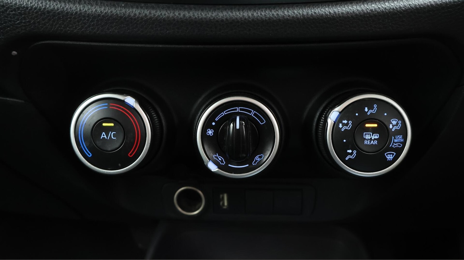 Used Toyota Aygo X 2022 for sale - 76388736: Photo 13