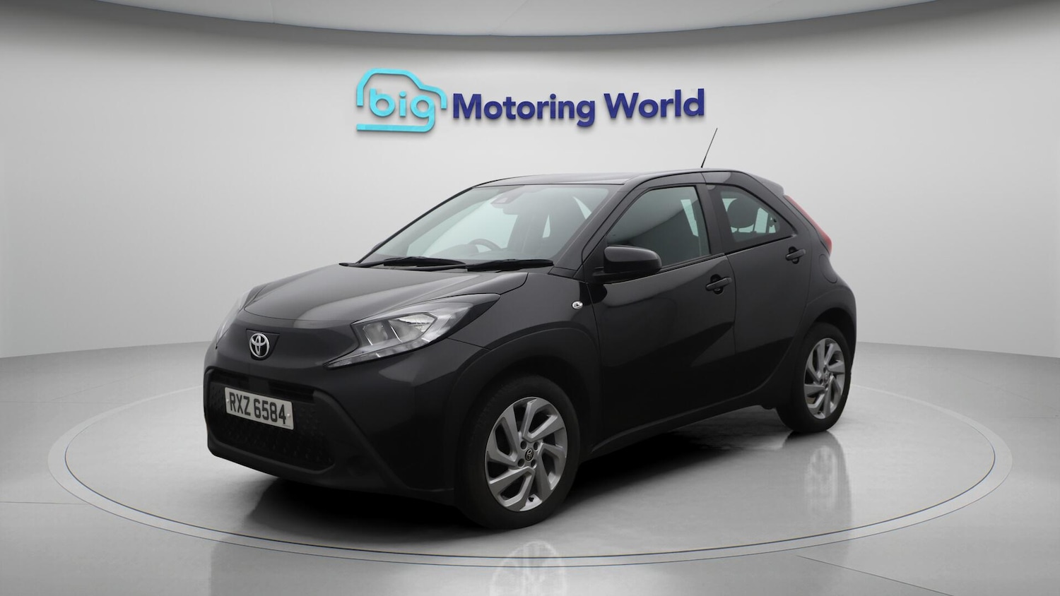 Used Toyota Aygo X 2022 for sale - 76388736: Photo 4