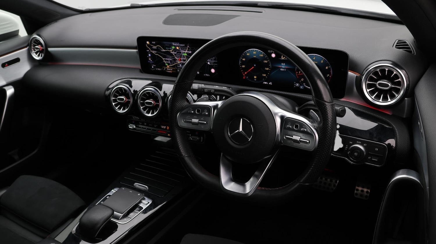 Used Mercedes-Benz A-Class 2018 for sale - 76658230: Photo 10