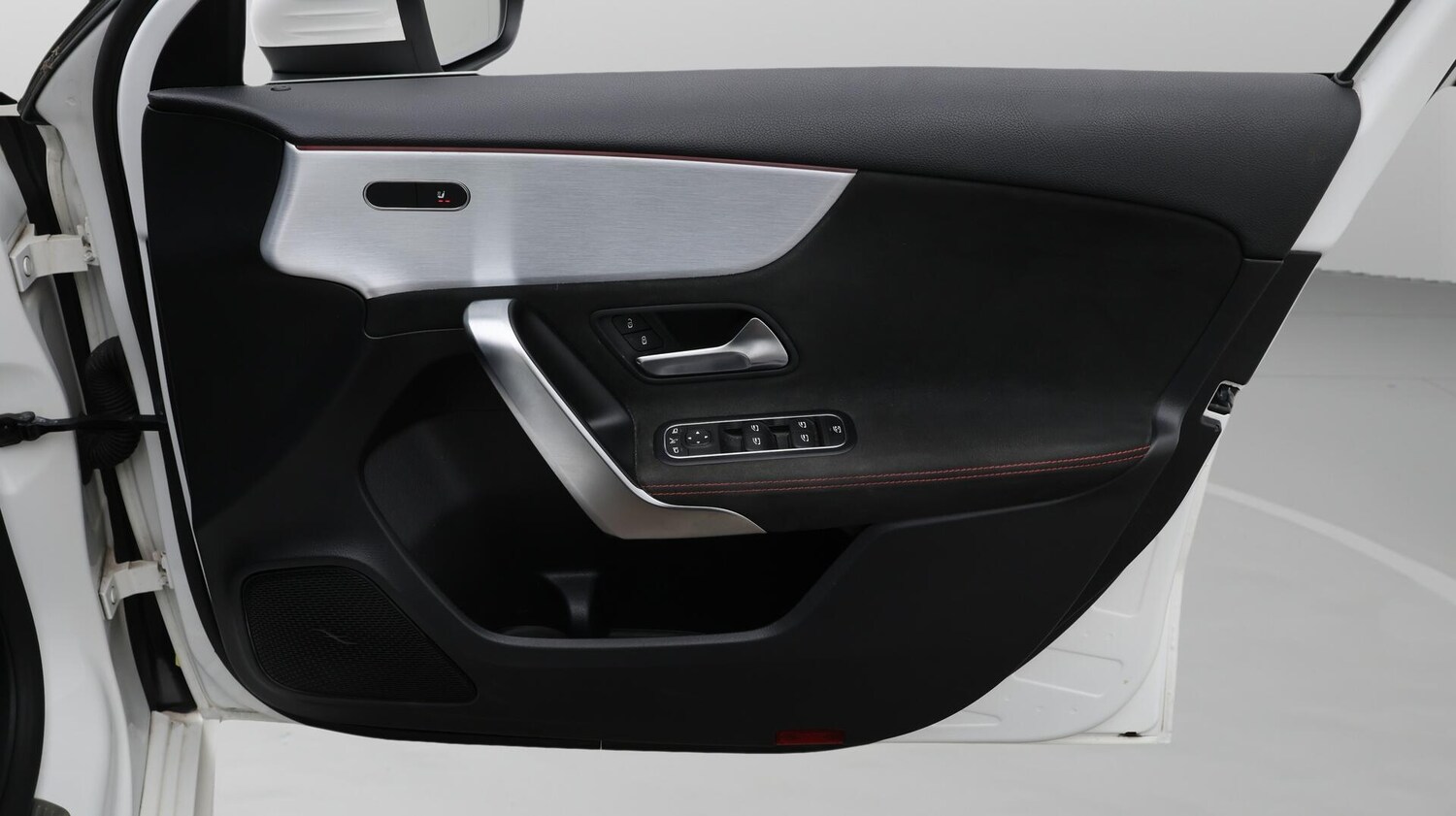 Used Mercedes-Benz A-Class 2018 for sale - 76658230: Photo 16