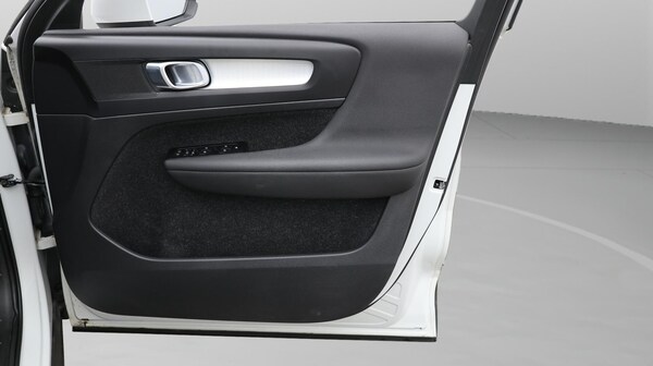 Used Volvo XC40 2021 for sale - 75696988: Photo 23