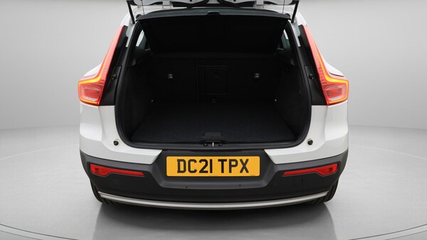 Used Volvo XC40 2021 for sale - 75696988: Photo 27