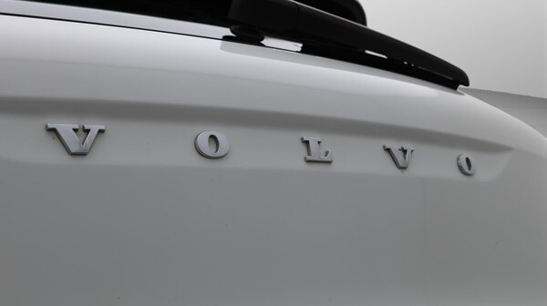 Used Volvo XC40 2021 for sale - 75696988: Photo 33