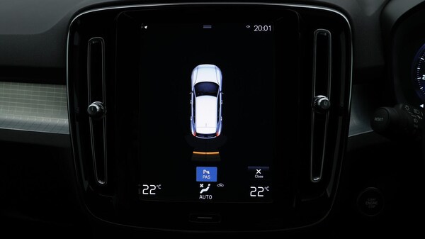 Used Volvo XC40 2021 for sale - 75696988: Photo 45
