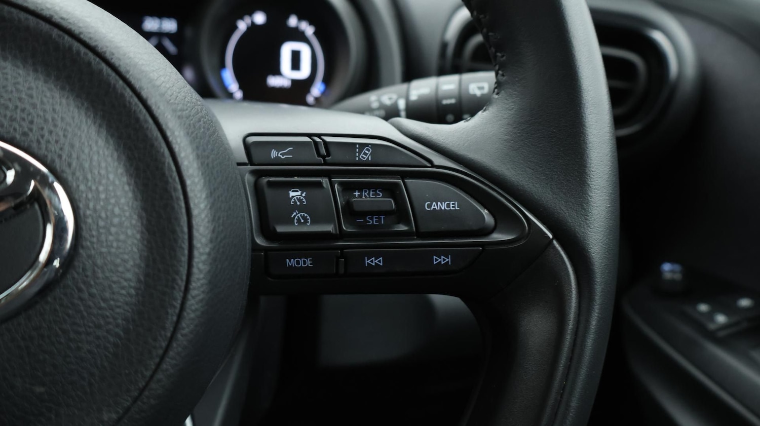 Used Toyota Yaris Cross 2023 for sale - 77582467: Photo 23