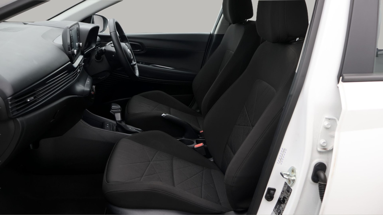 Used Hyundai BAYON 2023 for sale - 77807051: Photo 14