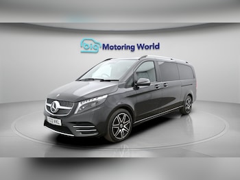 Used Mercedes-Benz V-Class 2023 for sale - 77963031: Photo