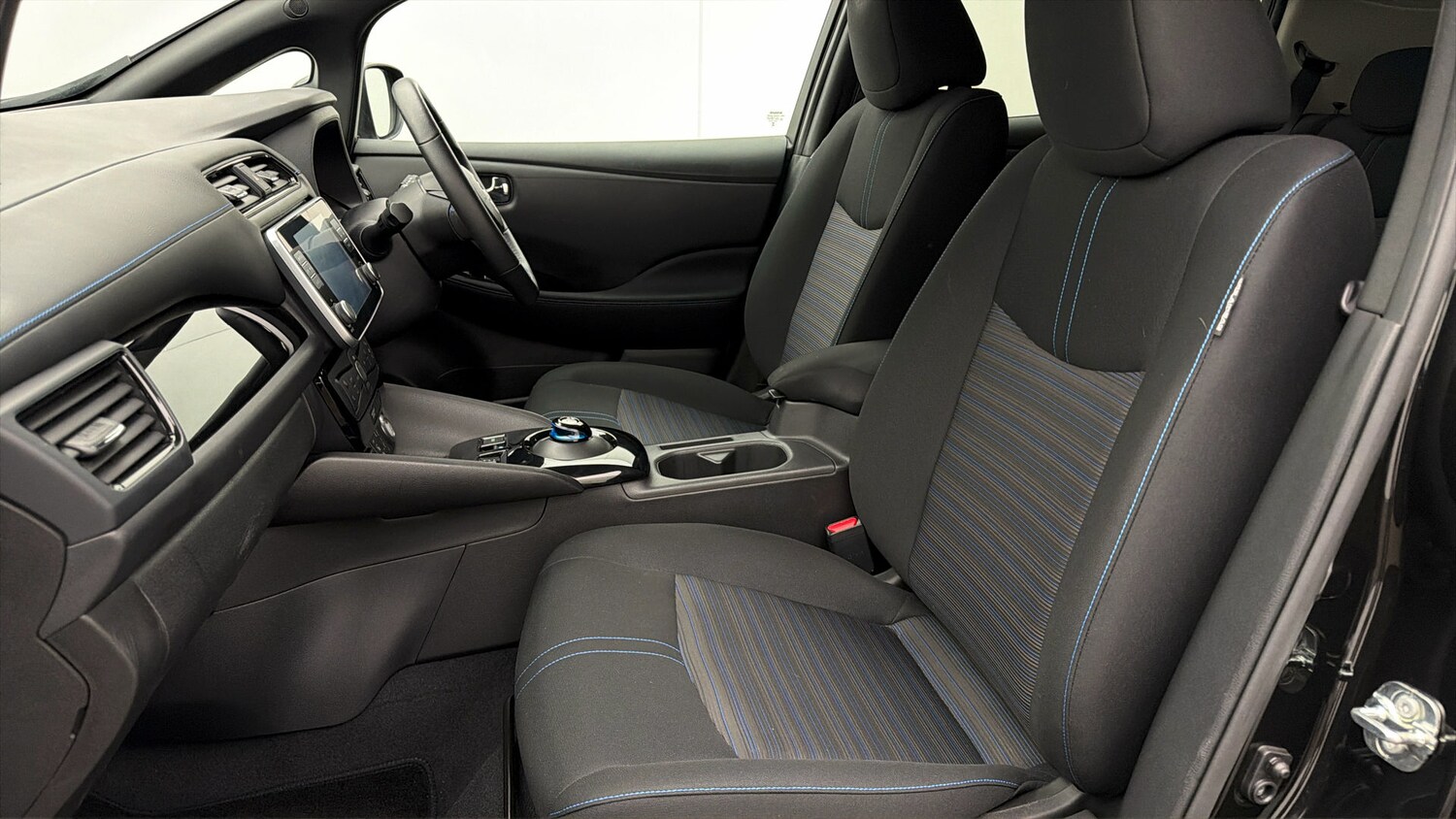 Used Nissan Leaf 2023 for sale - 77916317: Photo 13