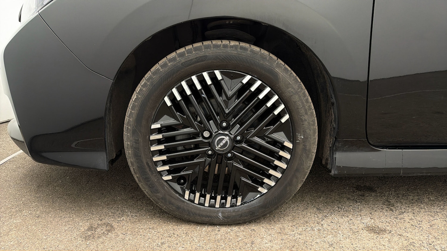 Used Nissan Leaf 2023 for sale - 77916317: Photo 17