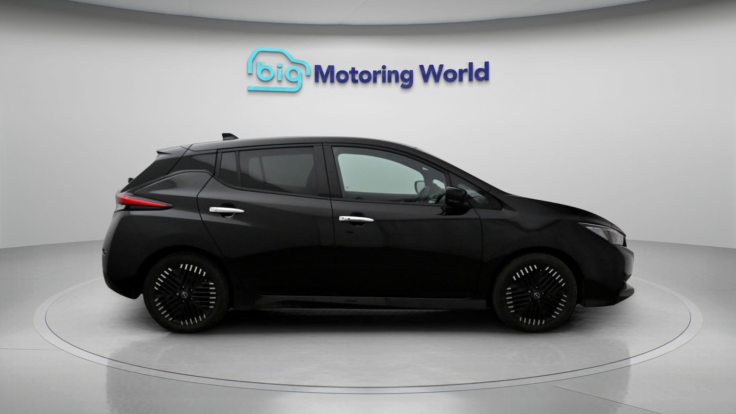 Used Nissan Leaf 2023 for sale - 77916317: Photo 8