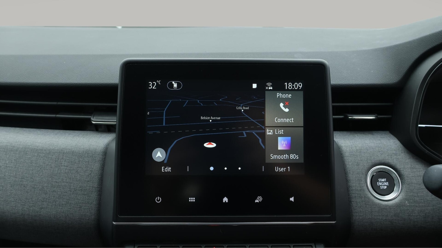 Used Renault Clio 2025 for sale - 76632903: Photo 12