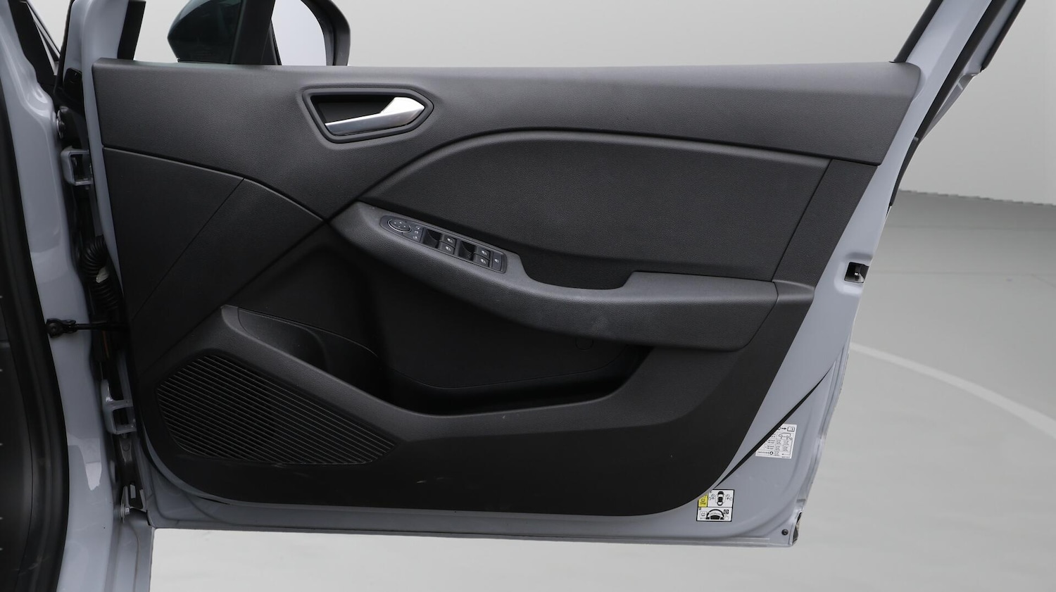 Used Renault Clio 2025 for sale - 76632903: Photo 16