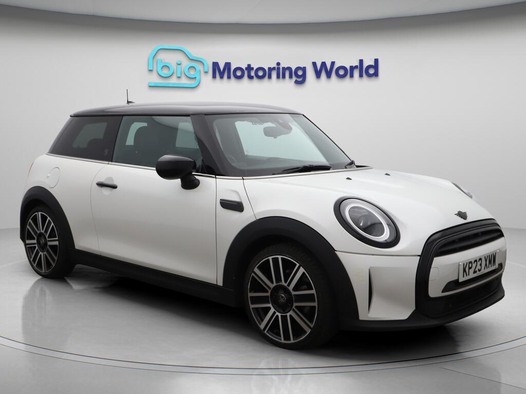 Used MINI Hatch 2023 for sale - 76498648: Photo 1