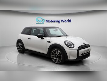 Used MINI Hatch 2023 for sale - 76498648: Photo